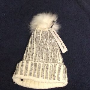 Adrienne landau hat